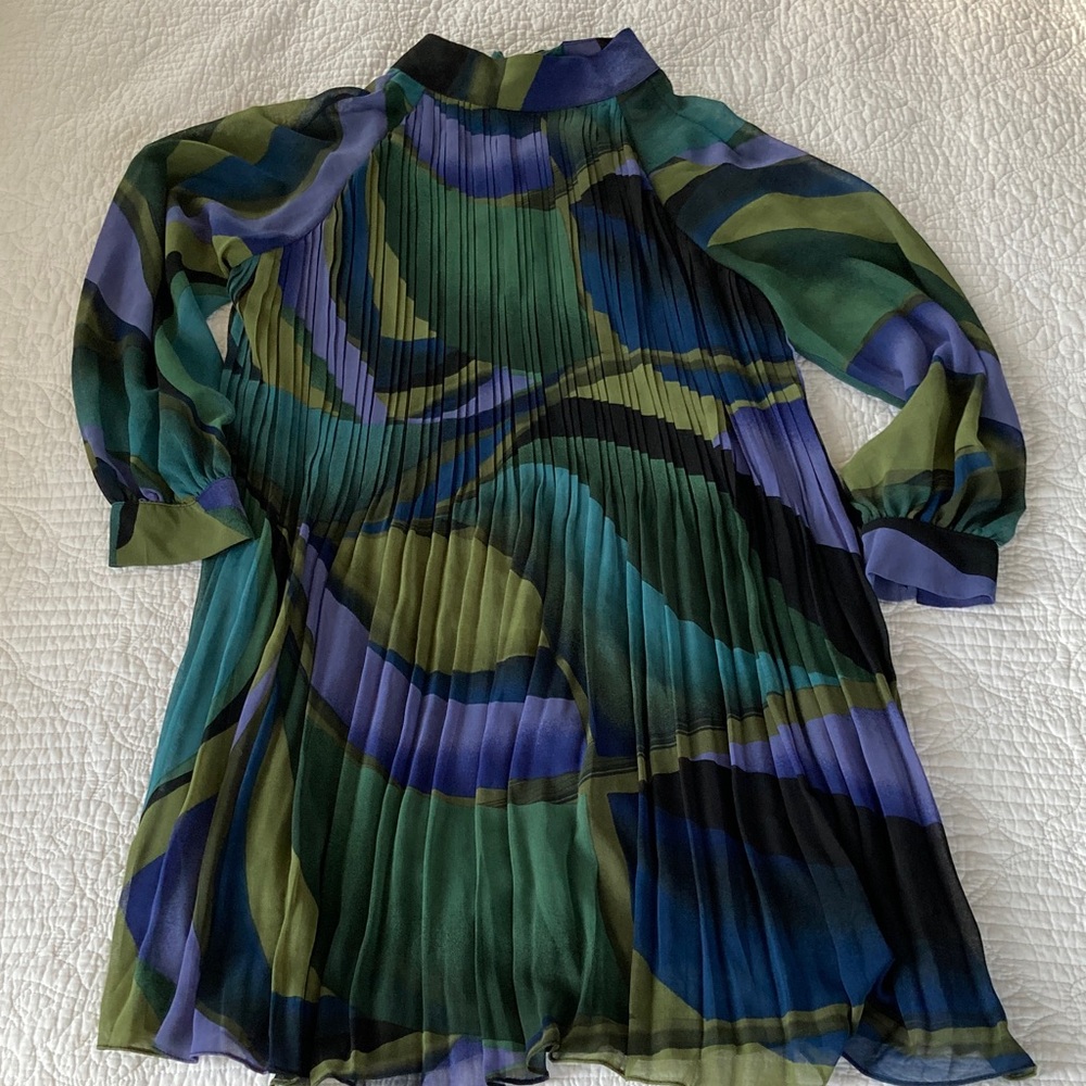 London Times Pleated Wave-Print Dress — Green, Blue & Purple, Medium